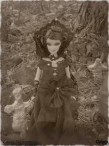 laura-the-vampire-01.jpg