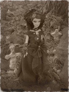 laura-the-vampire-02.jpg