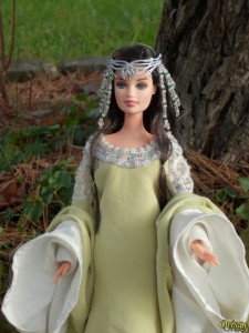 arwen-coronation-01.jpg