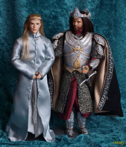aragorn-legolas-coronation-05.jpg