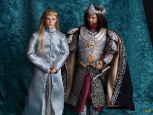 aragorn-legolas-coronation-02.jpg